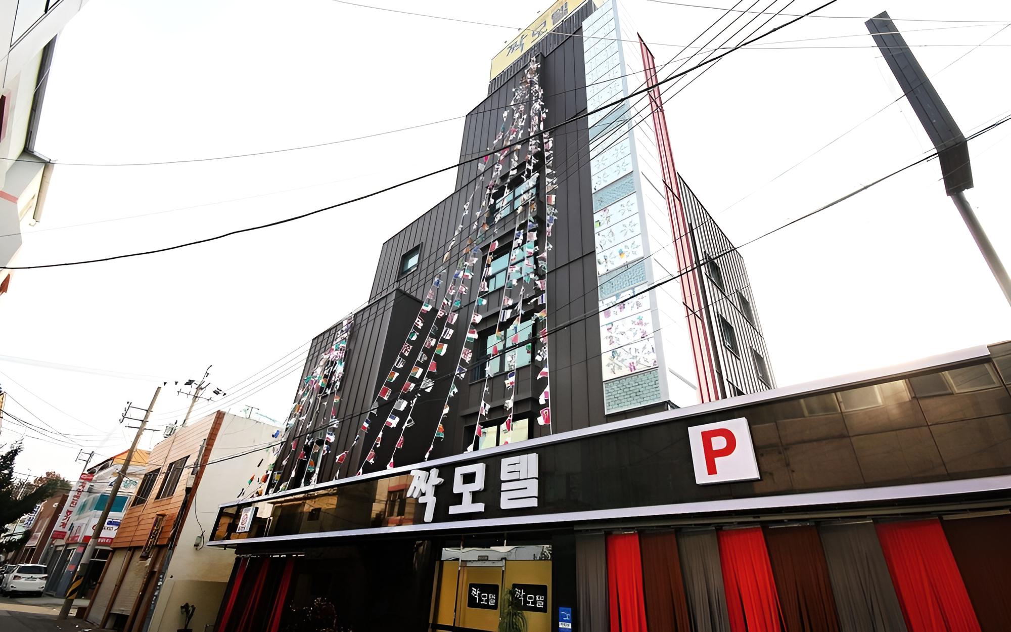 Gwangju Yangdong Jjak view 2