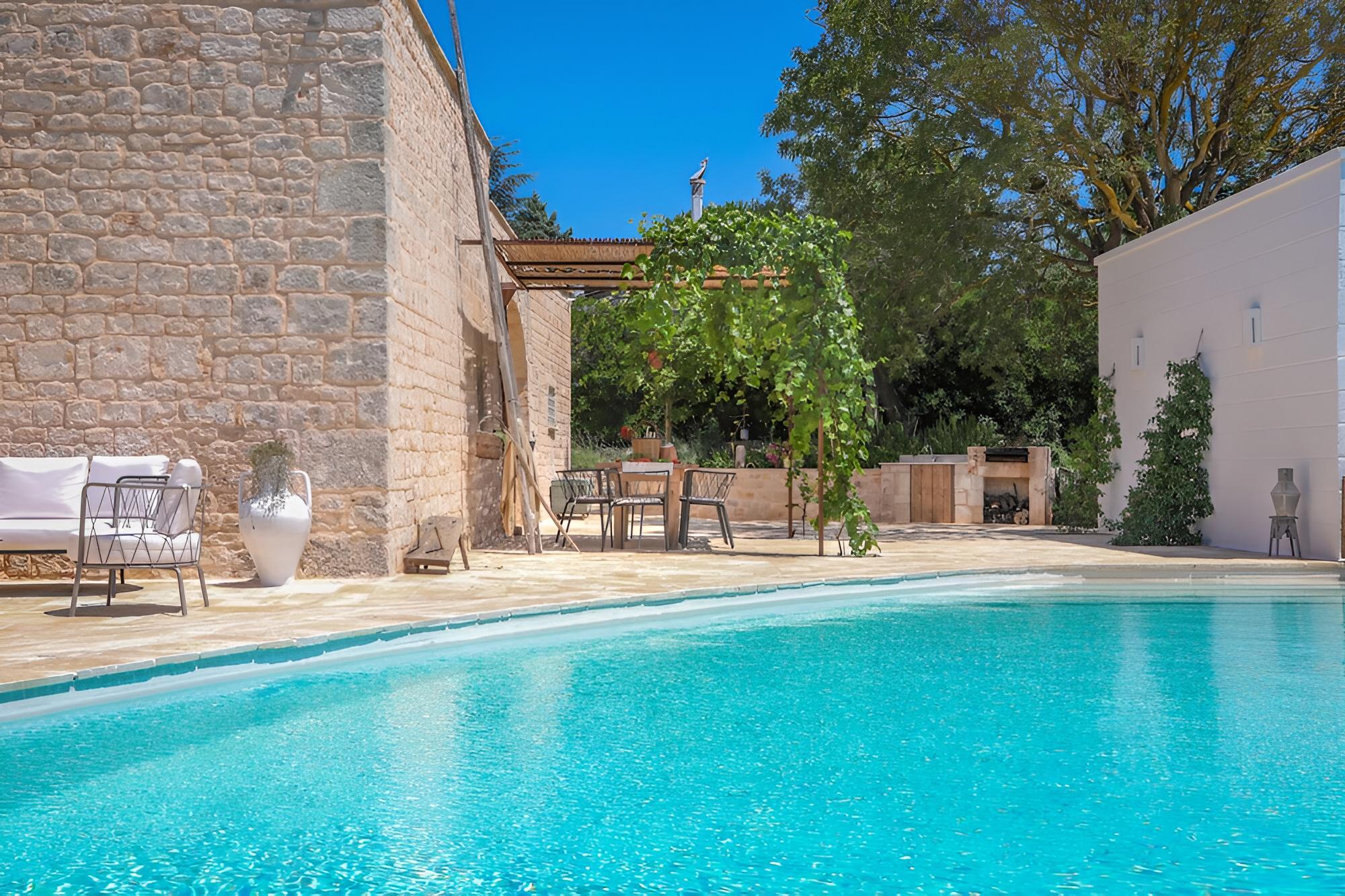 Ba-f376-clam0at - Trulli Lamascrasciola view 5