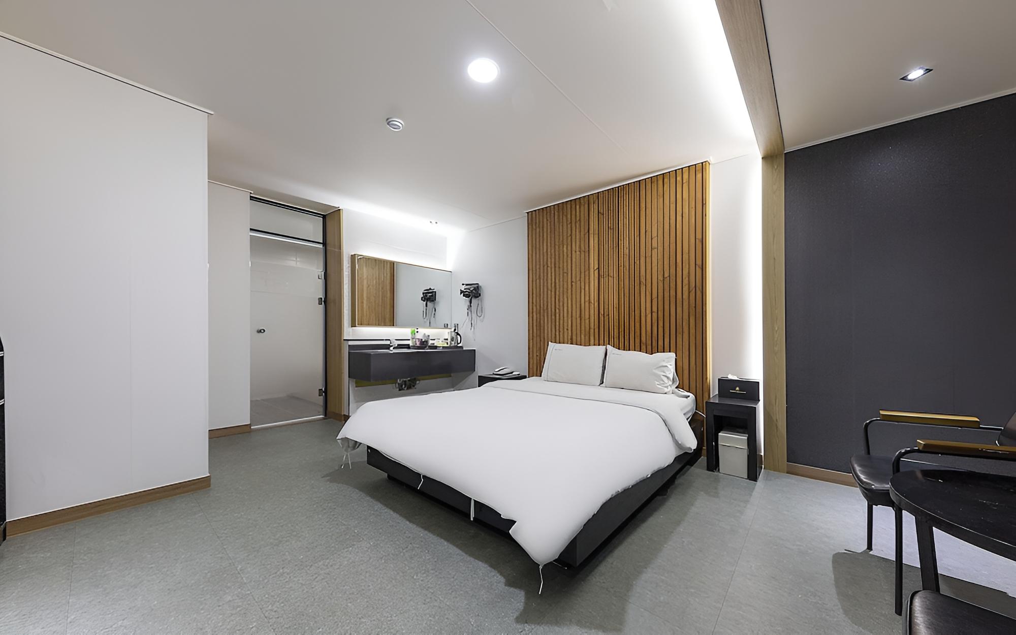 Jeonju Sanjeongdong Terra — photo 20