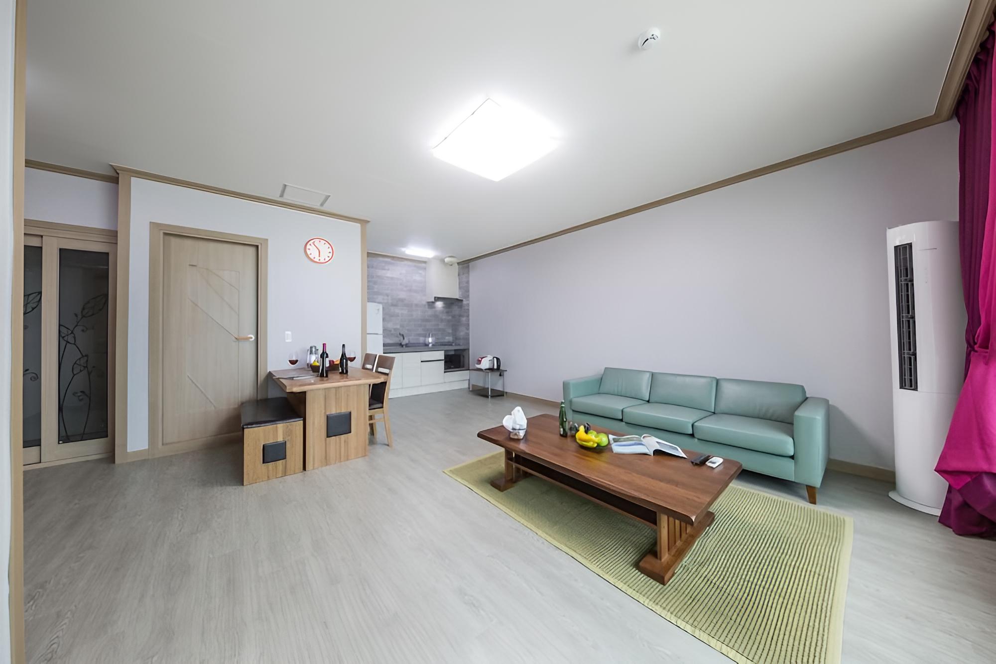 Yeosu Ailia Pension