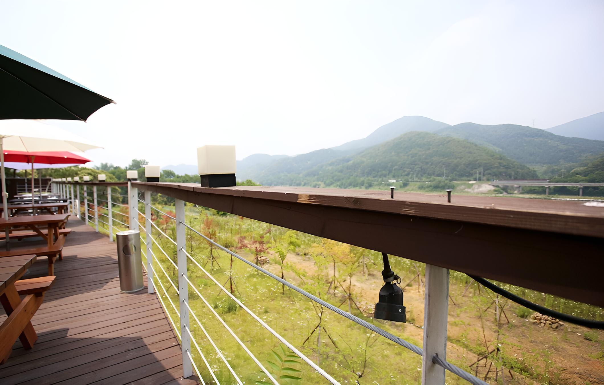 Cheongpyeong Paradise