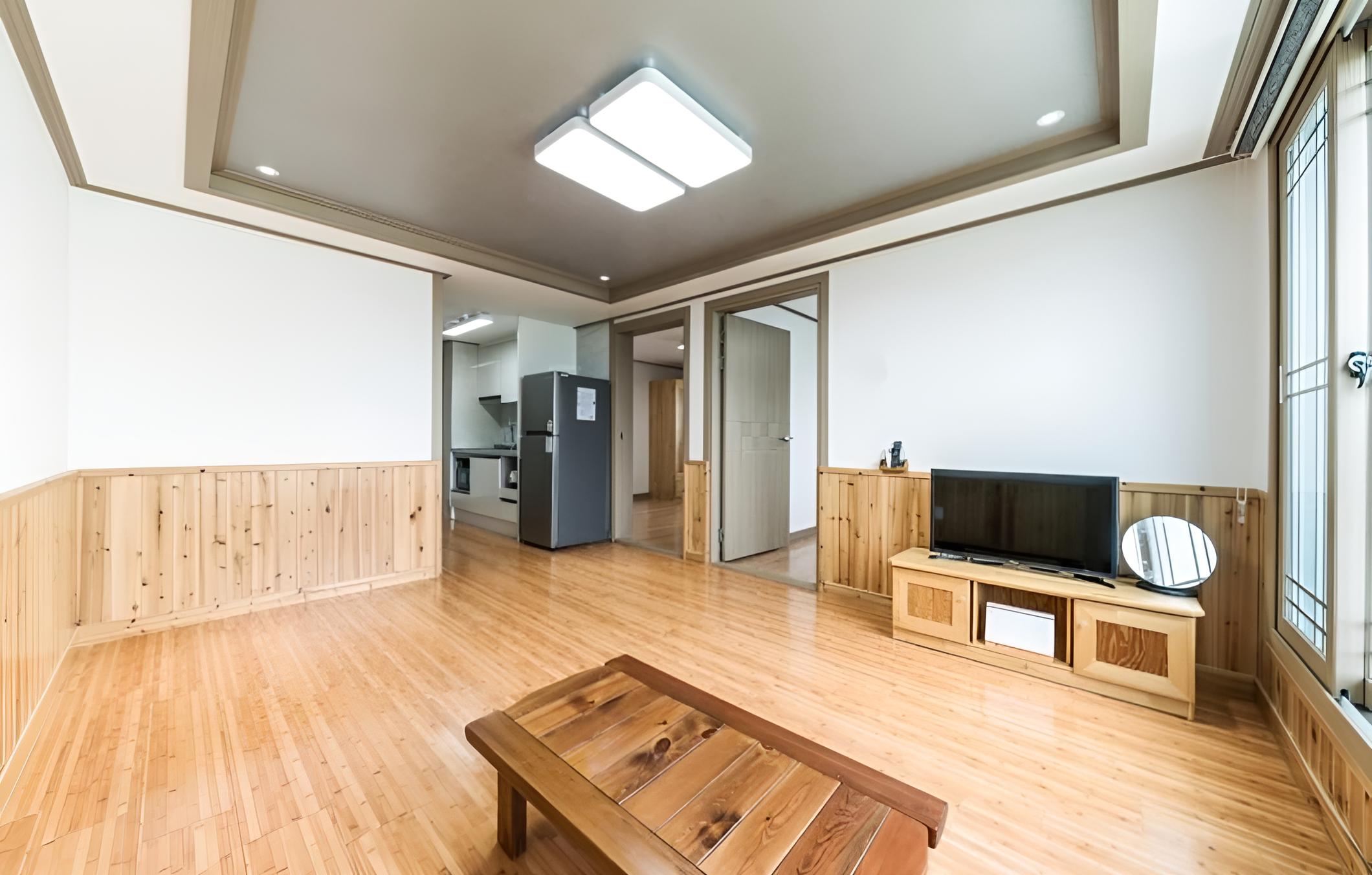 Seogwipo Jungmun Bolia Pension