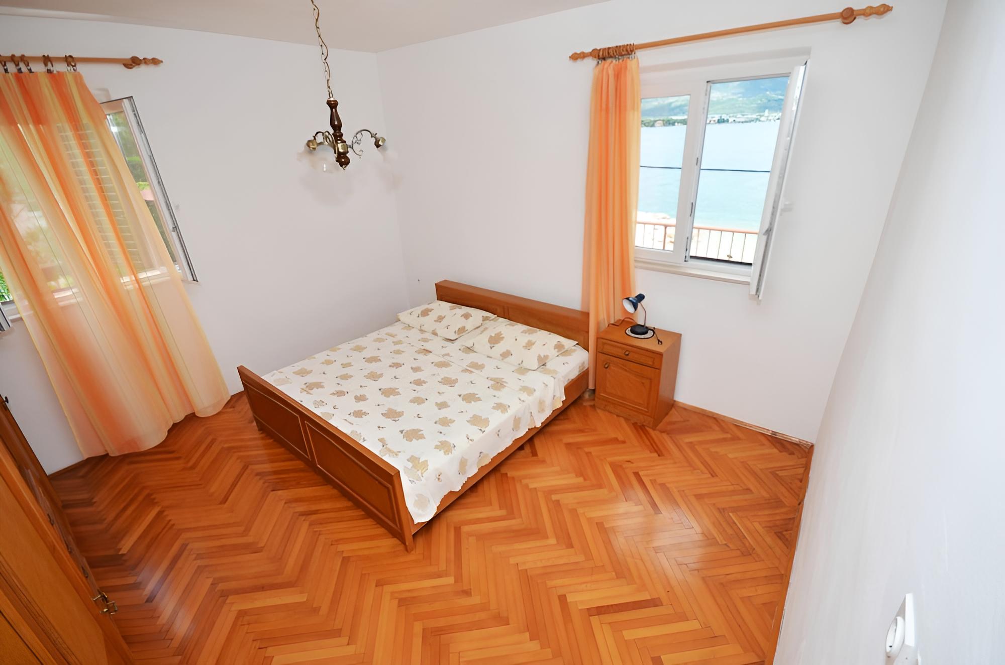 Andja - 5 m From the Beach - A1