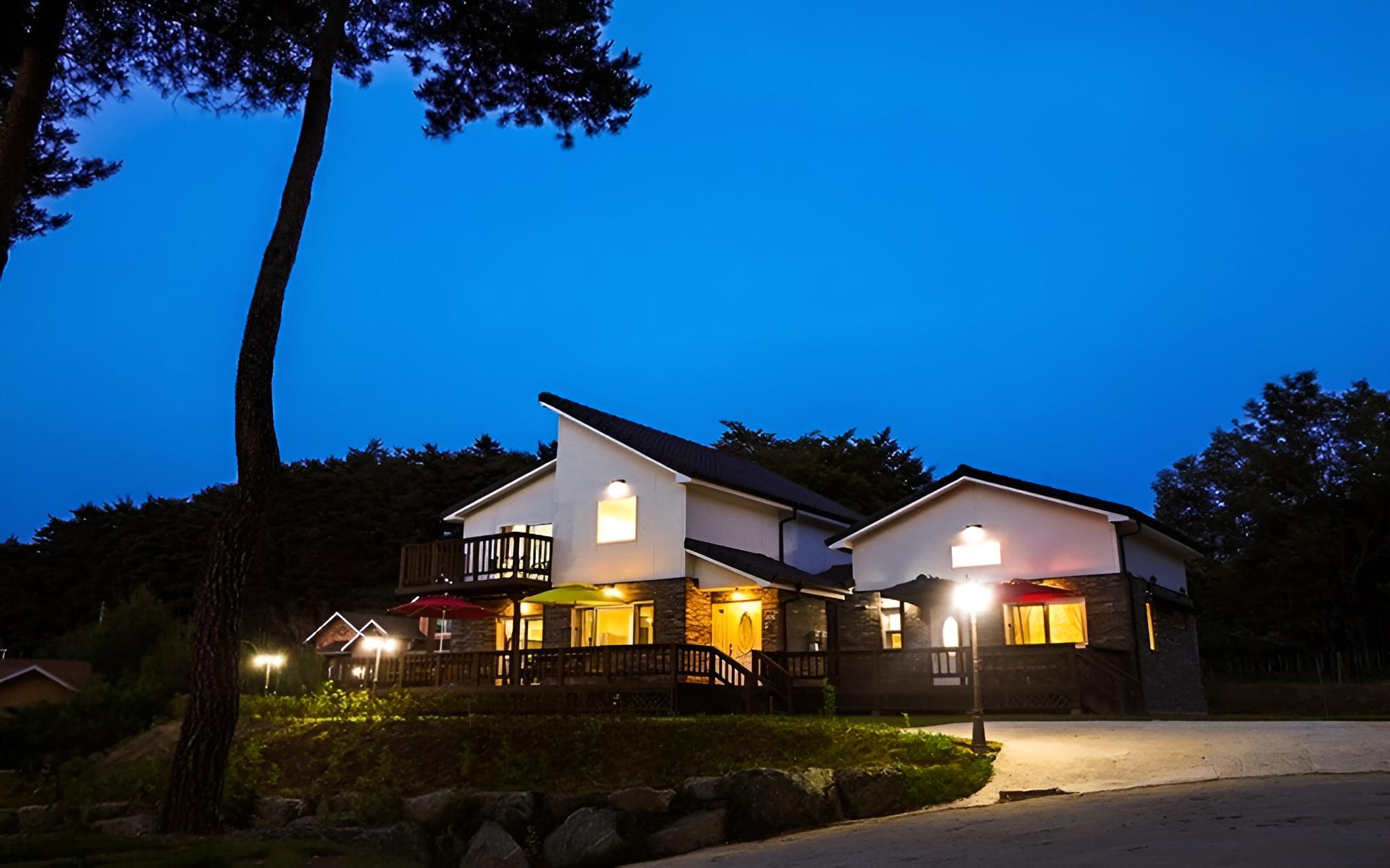 Yangyang Mono Tree Pension view 4
