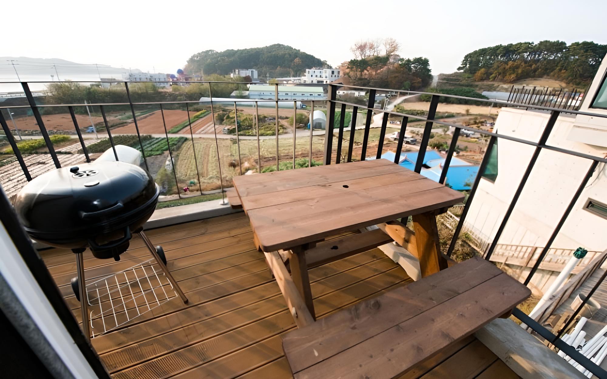 Daebudo Daldal Pension view 5