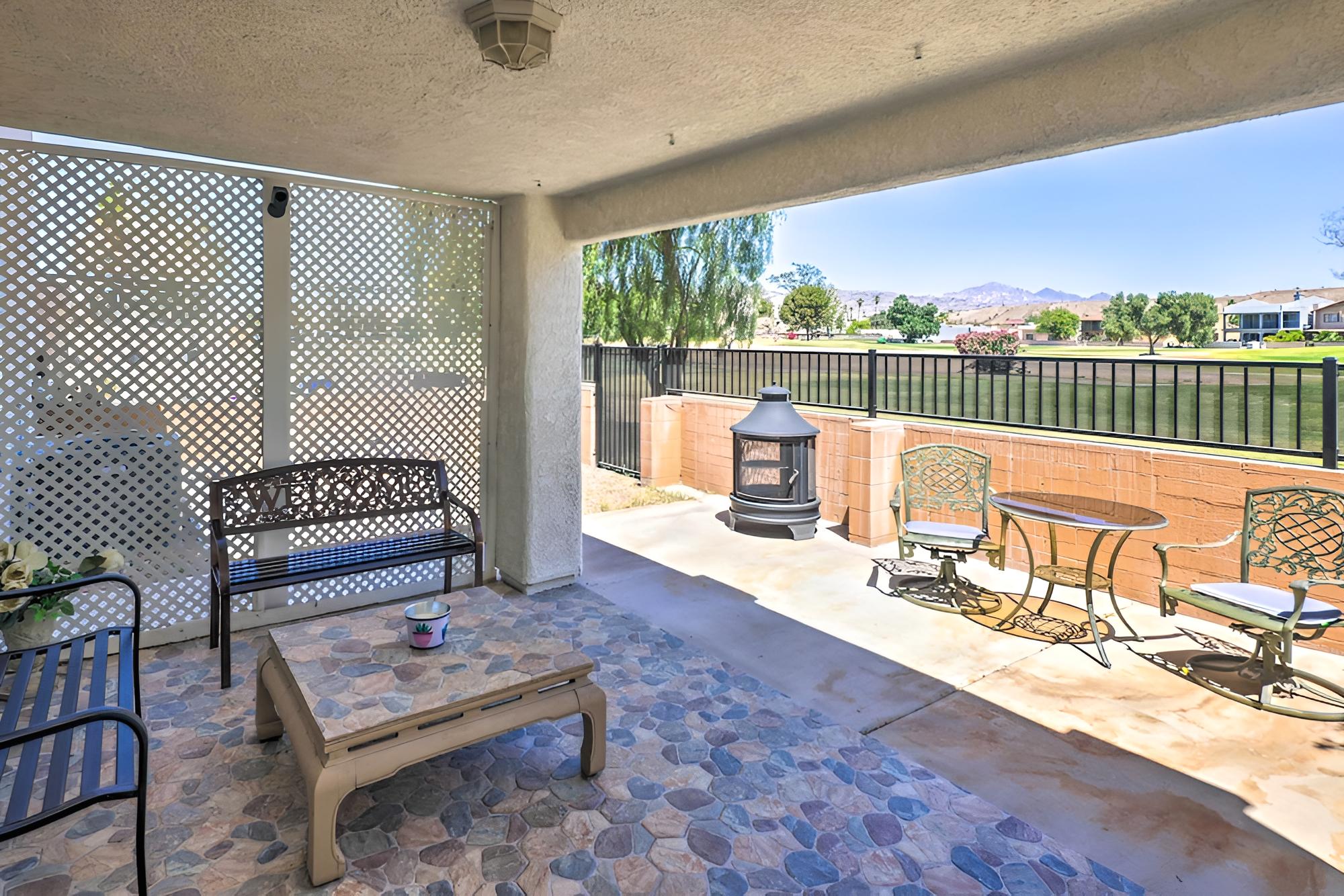 Bullhead City Escape w/ Patio On Golf Course!