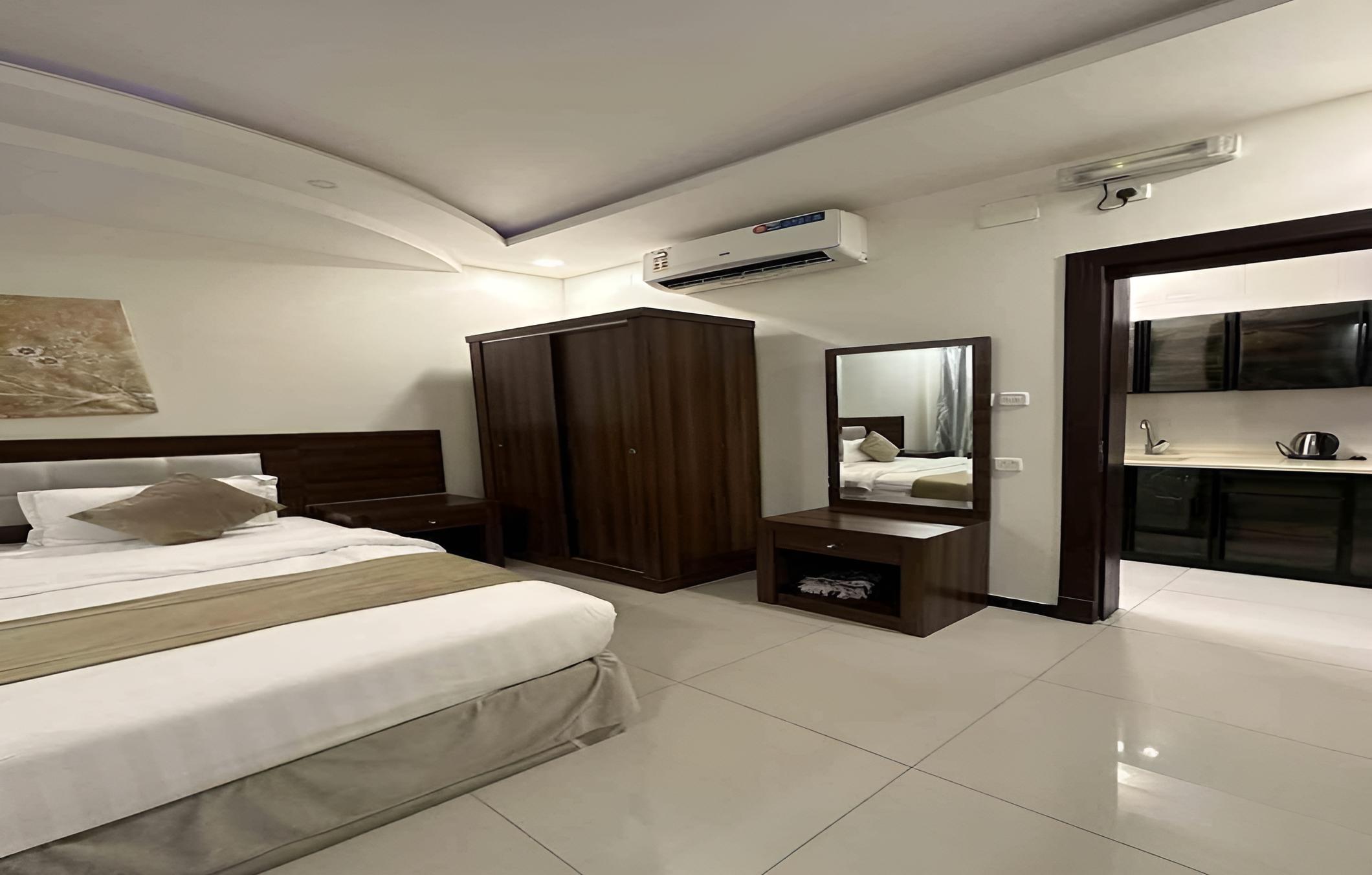 lilas hotel