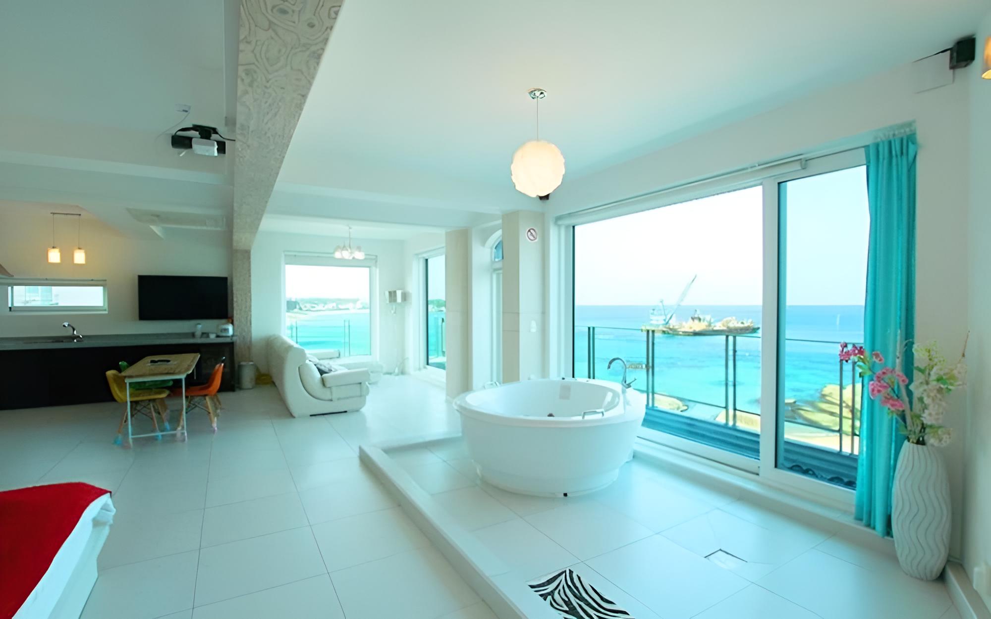 Goseong Paradise Cove Pension view 2