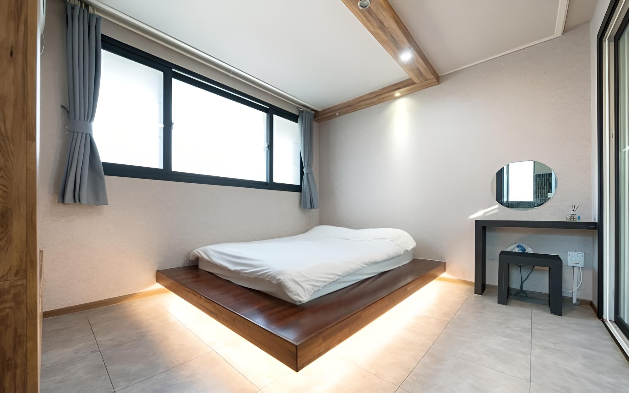 Gyeongju Saint 32 Pension view 3
