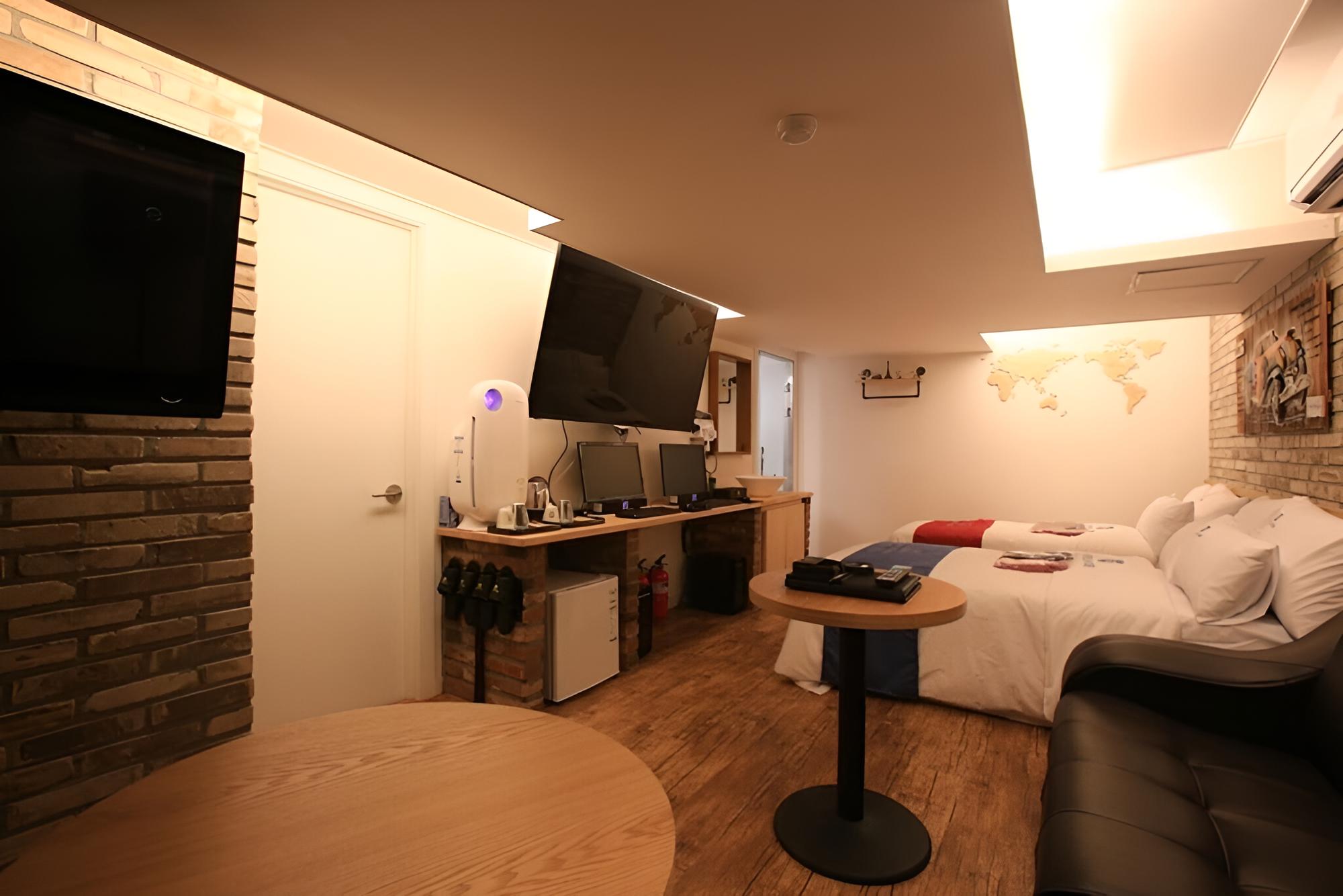 Photo 48