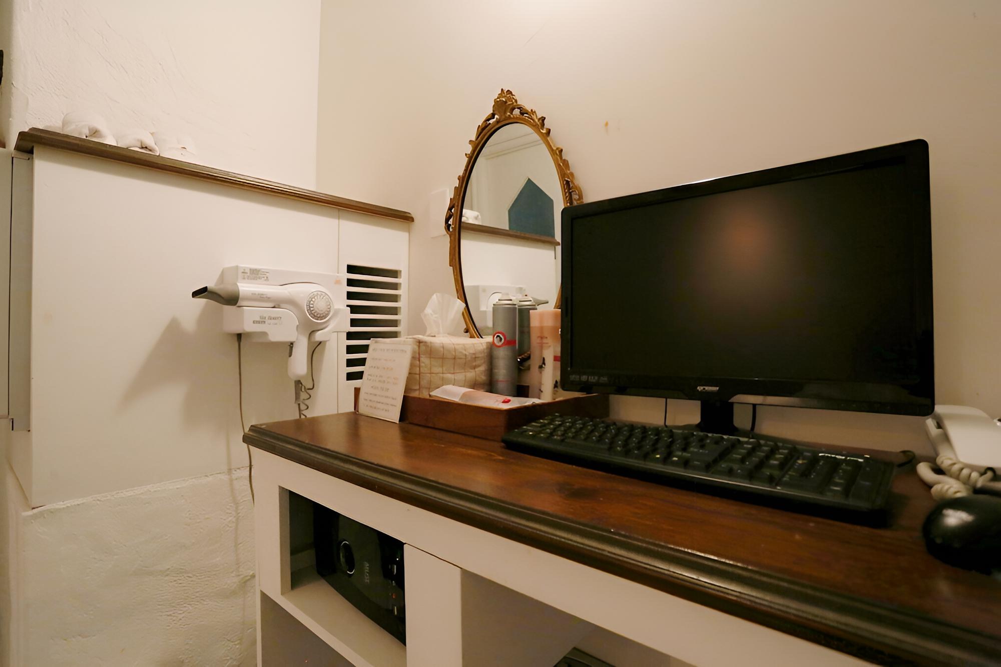 Photo 23