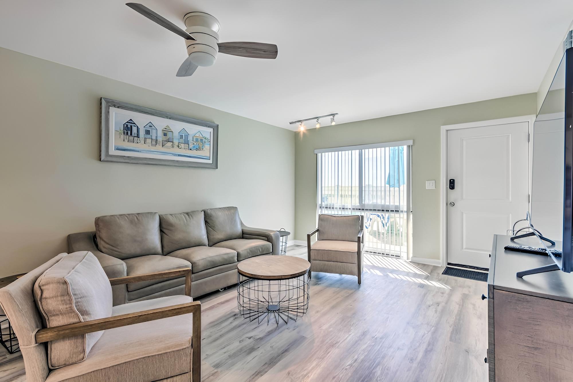 Okaloosa Island Condo - Steps to the Ocean!