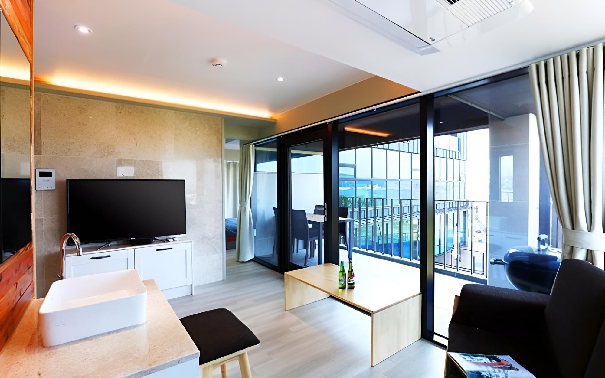 Busan Ragomare Pension