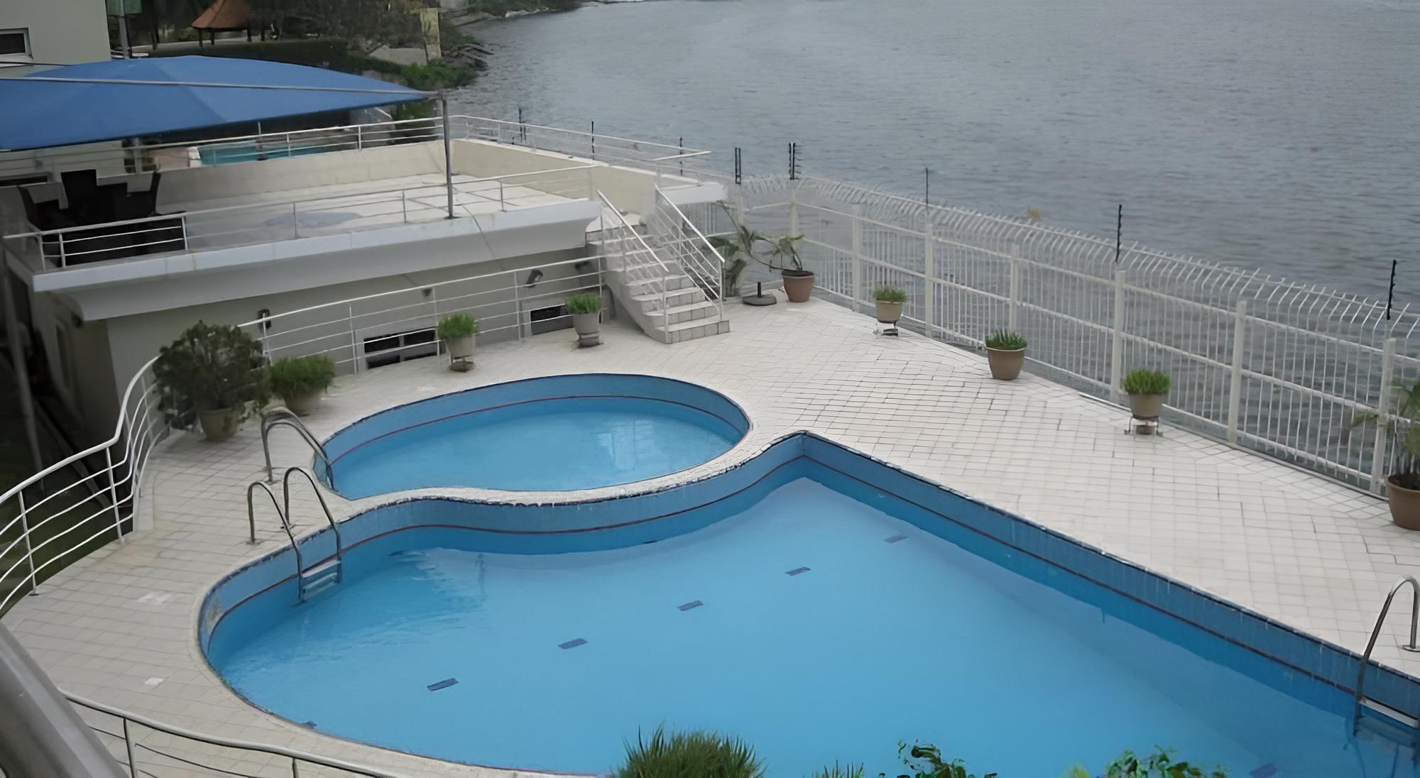 Oxygen Waterfront Extended Stay