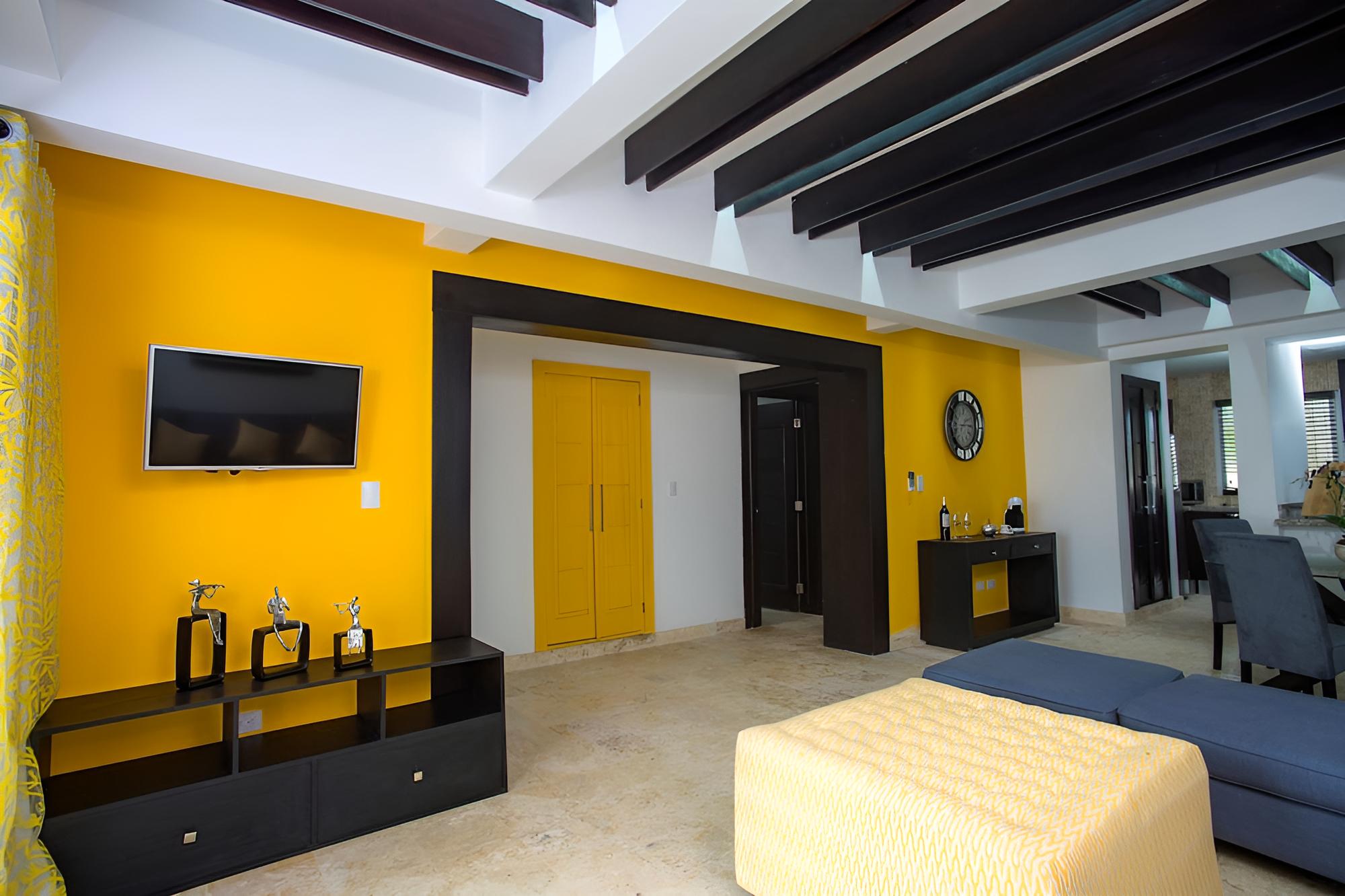 Chateau del Mar