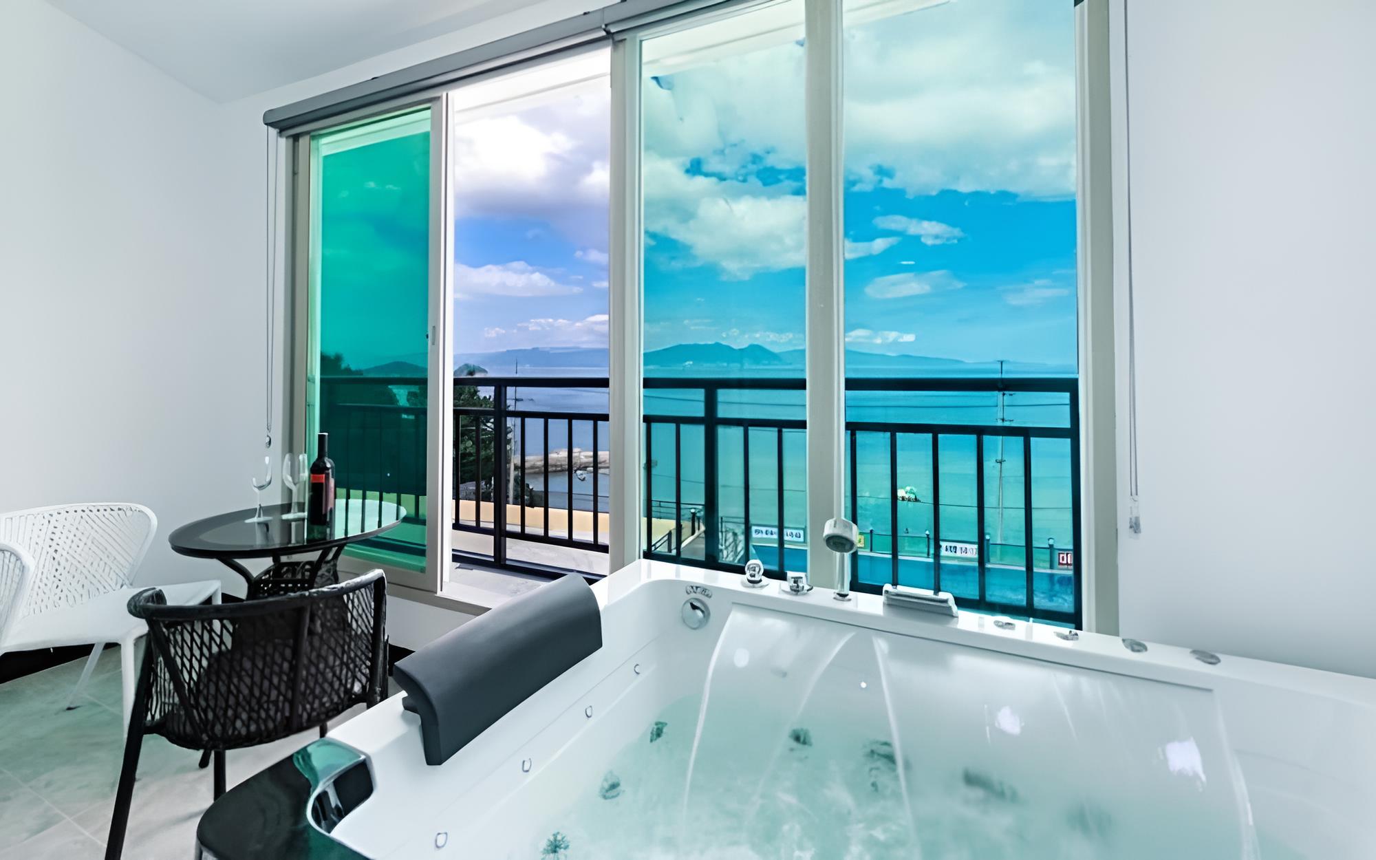 Yeosu Ailia Pension