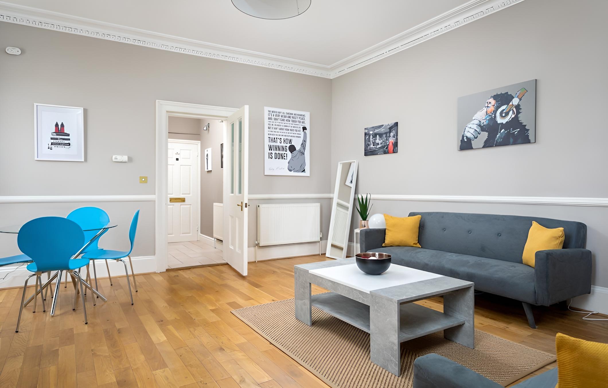 16 Lansdown Place