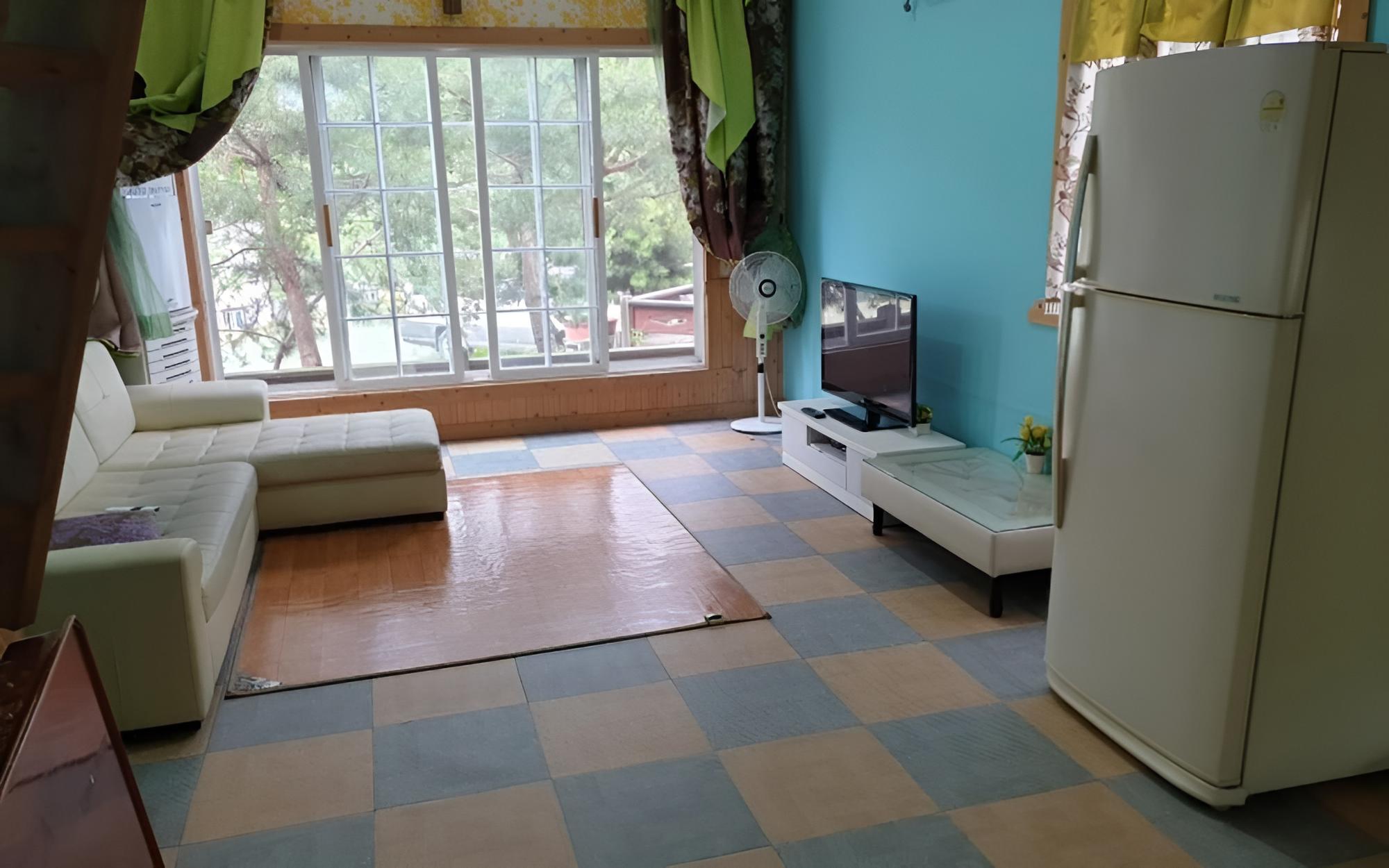 Photo 25