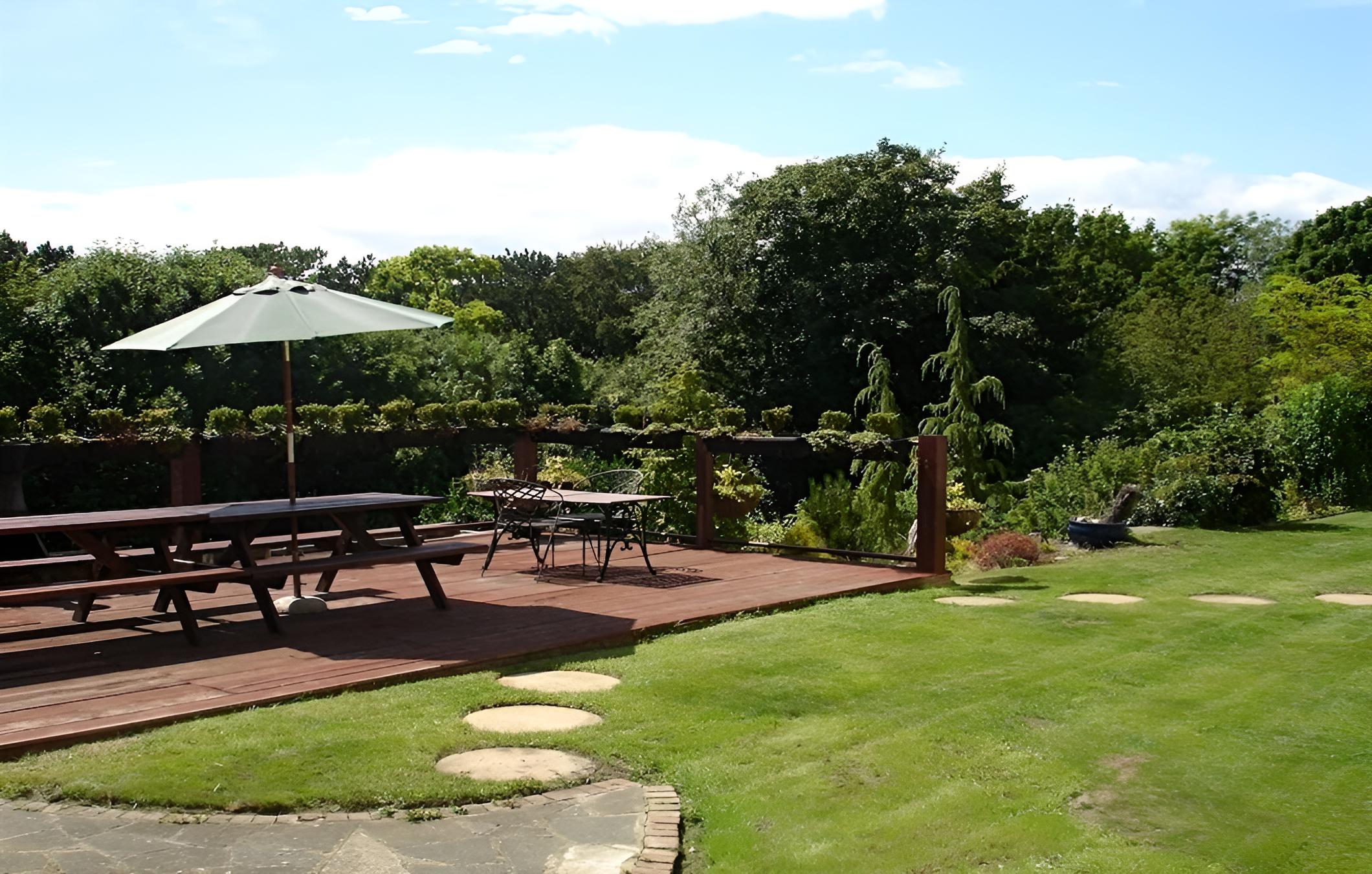 Crabble Hill House view 5