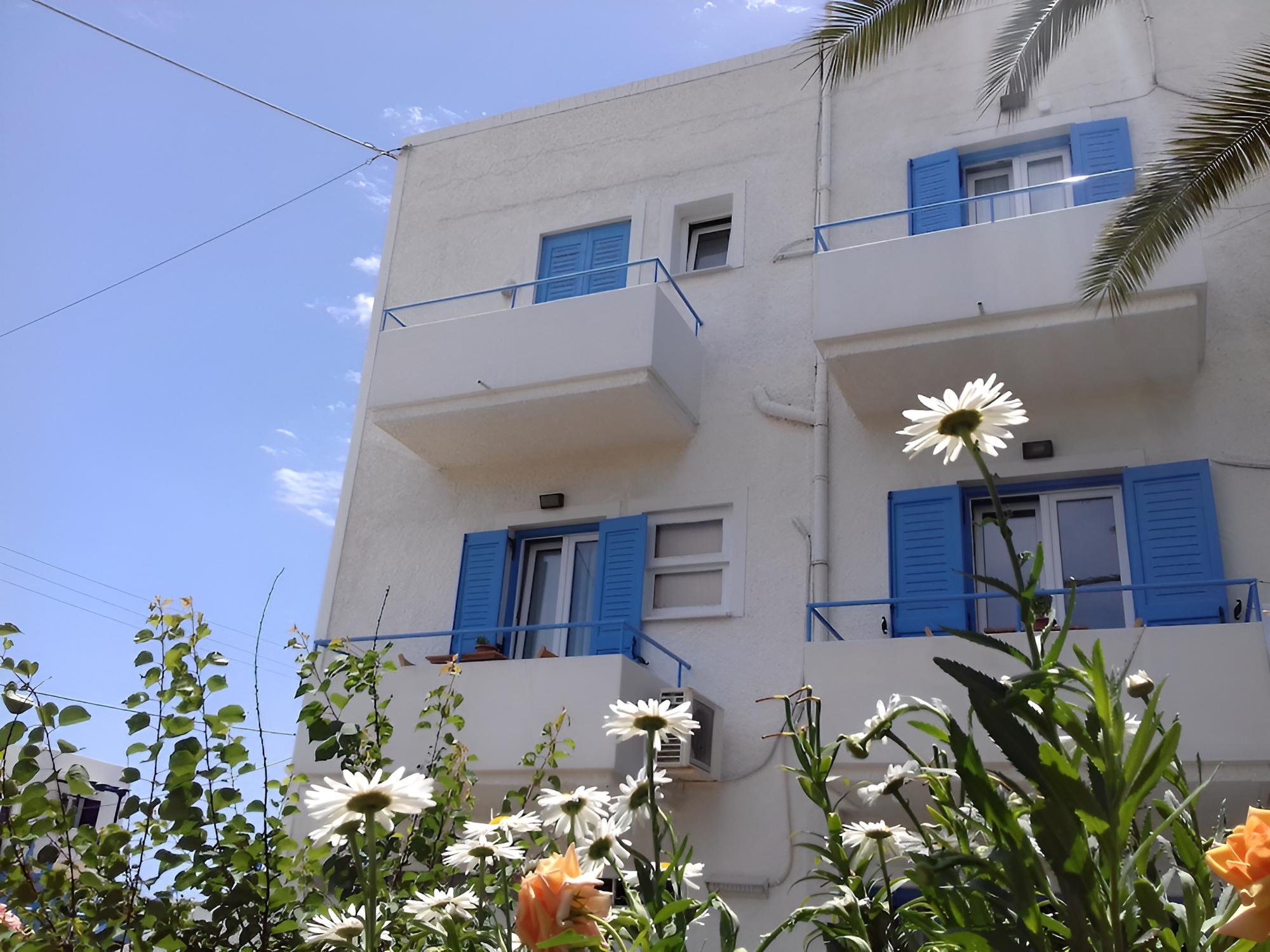 Tilemachos Rooms & Studios