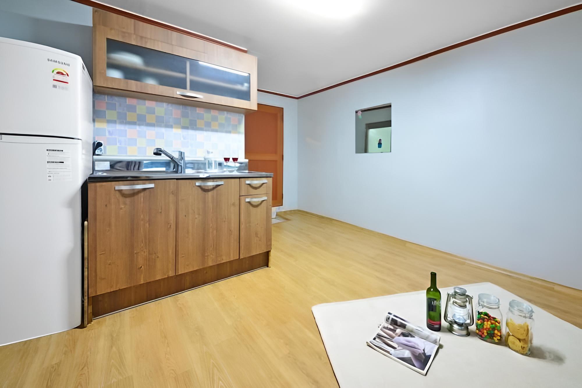 Gangneung Sunrise Pension view 3