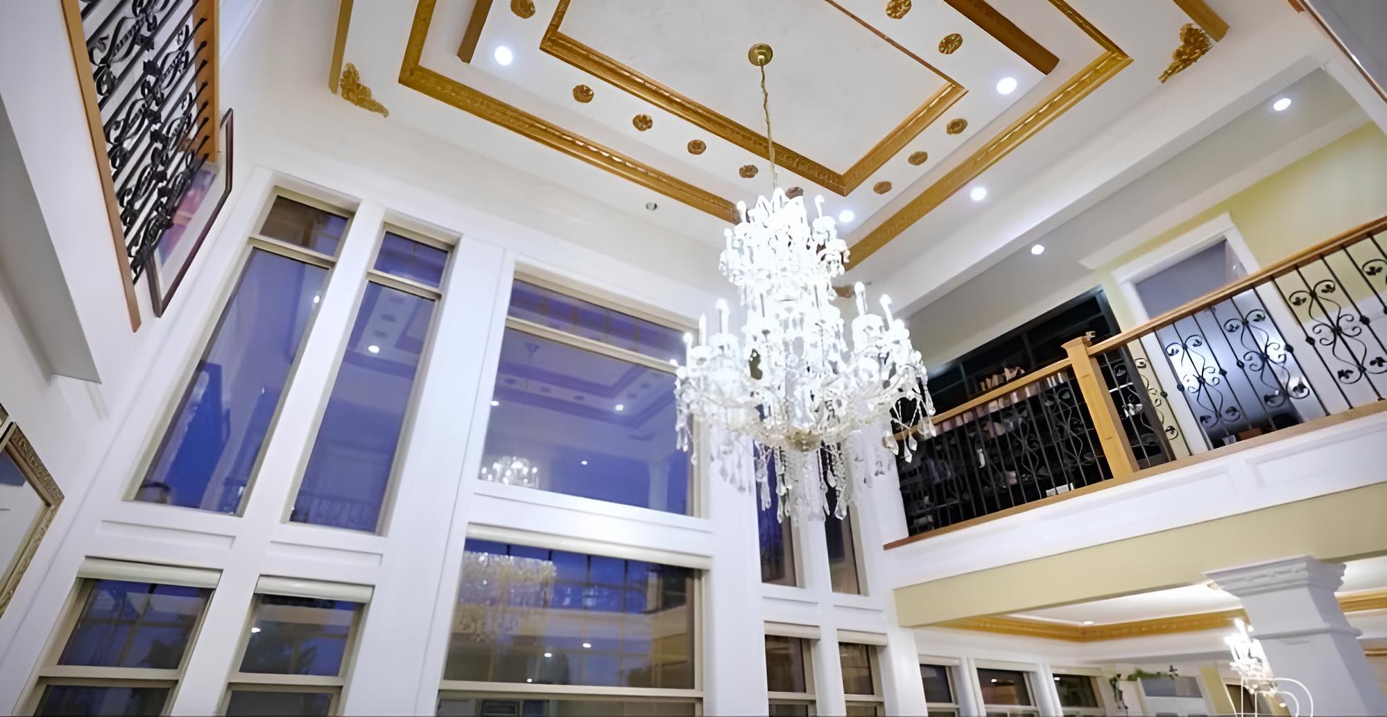 Surrey Vacations - The Empress Palace - Property Image 11