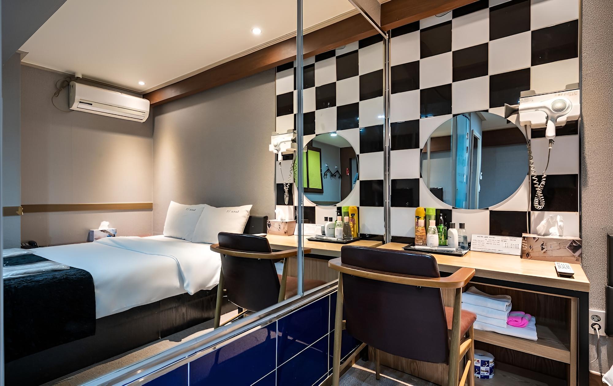 Jangan Hotel Gilbut