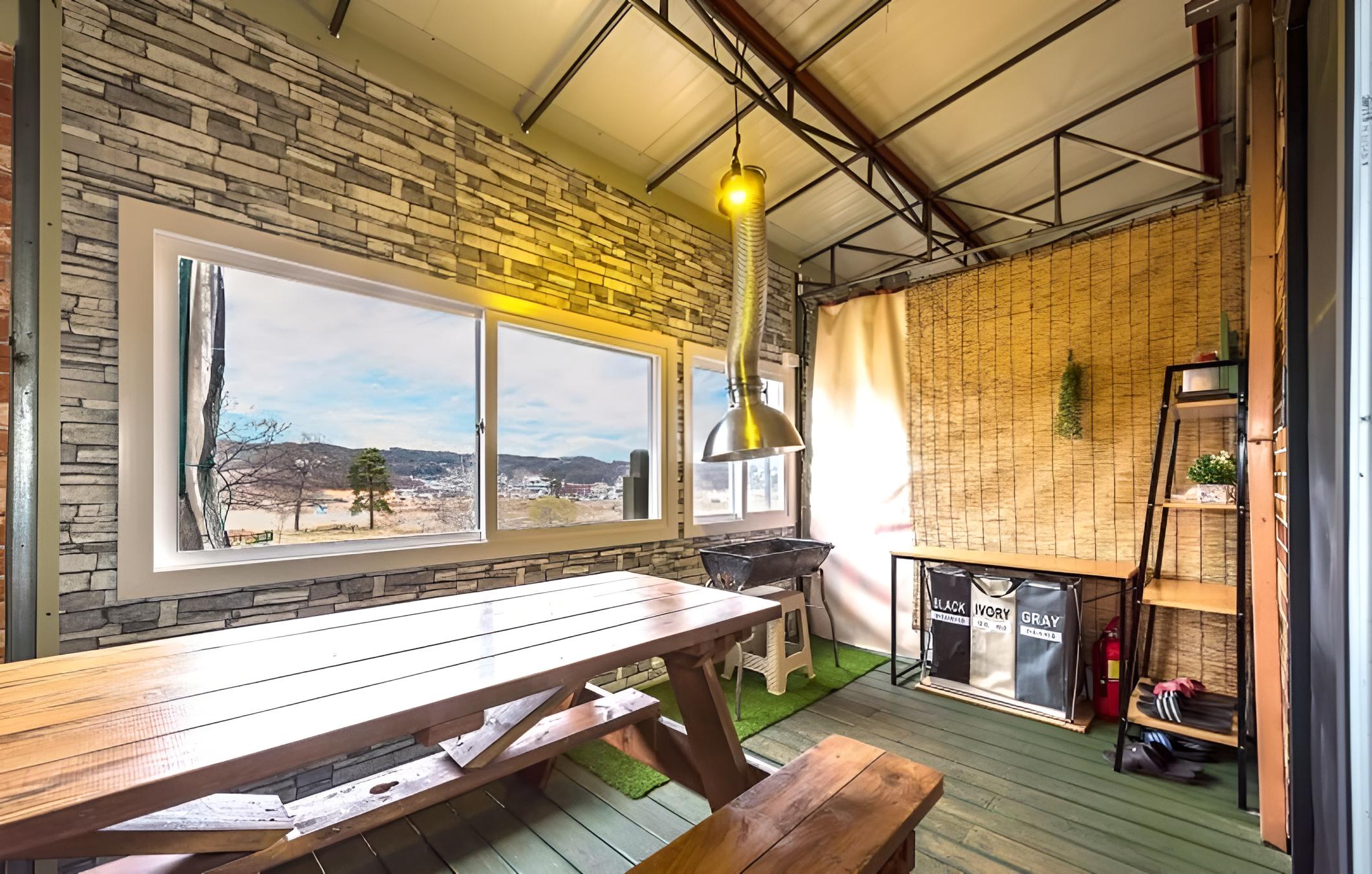 Yongin Pine House Pension view 4