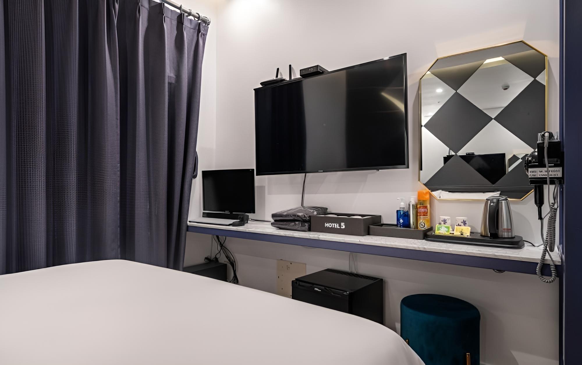 Pyeongtaek Hotels5 view 4