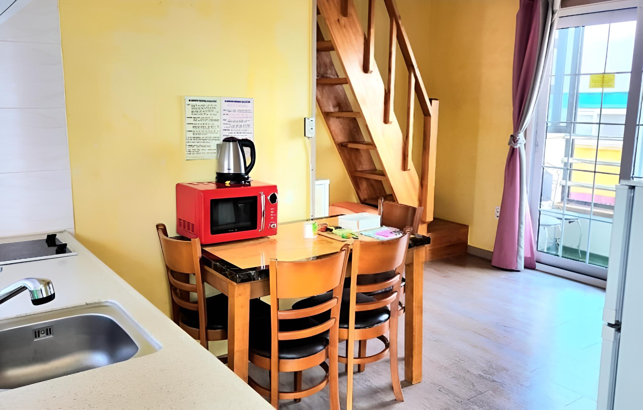 Pohang Full House Pension