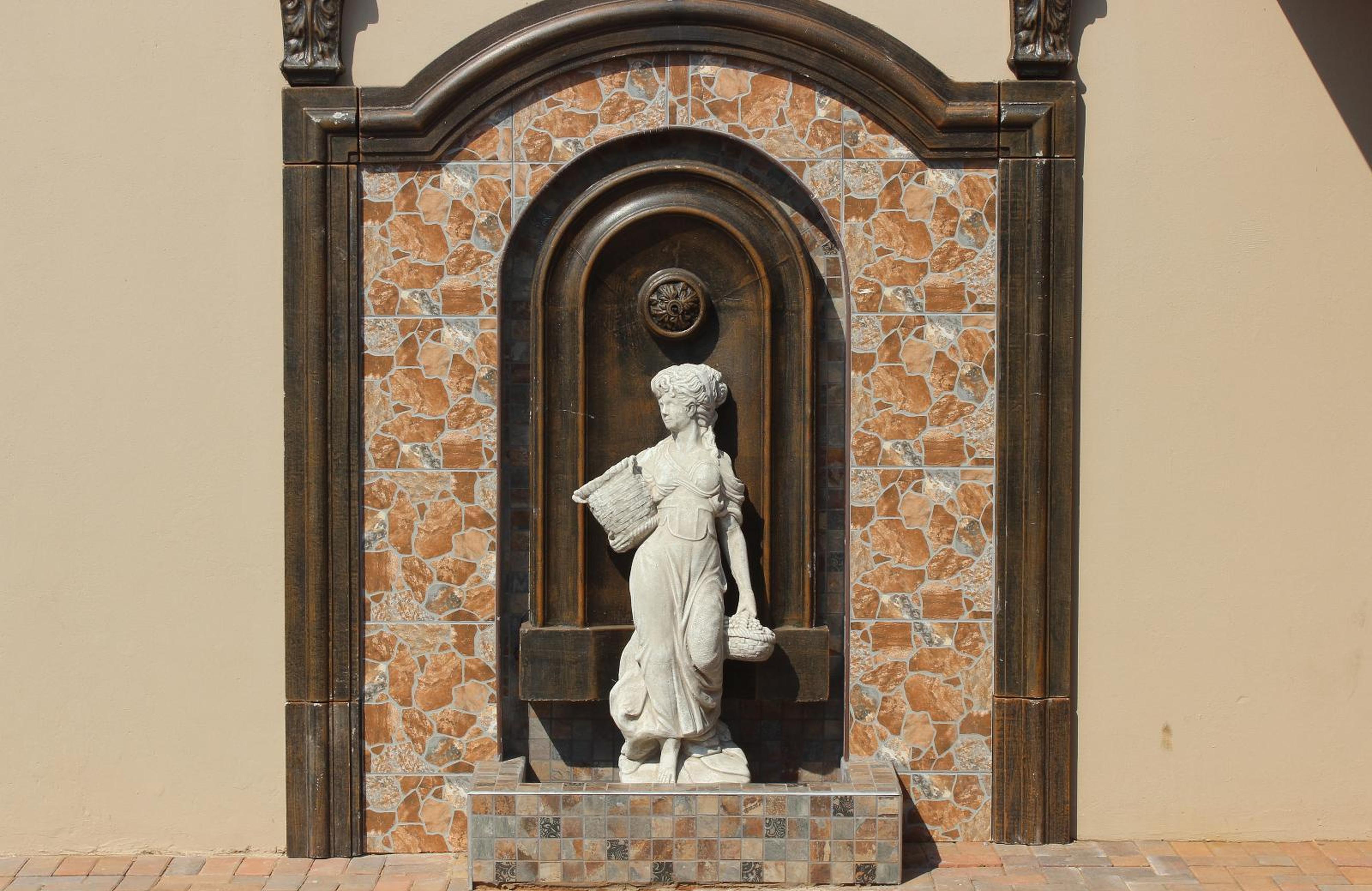 Romans Rest, photo 2