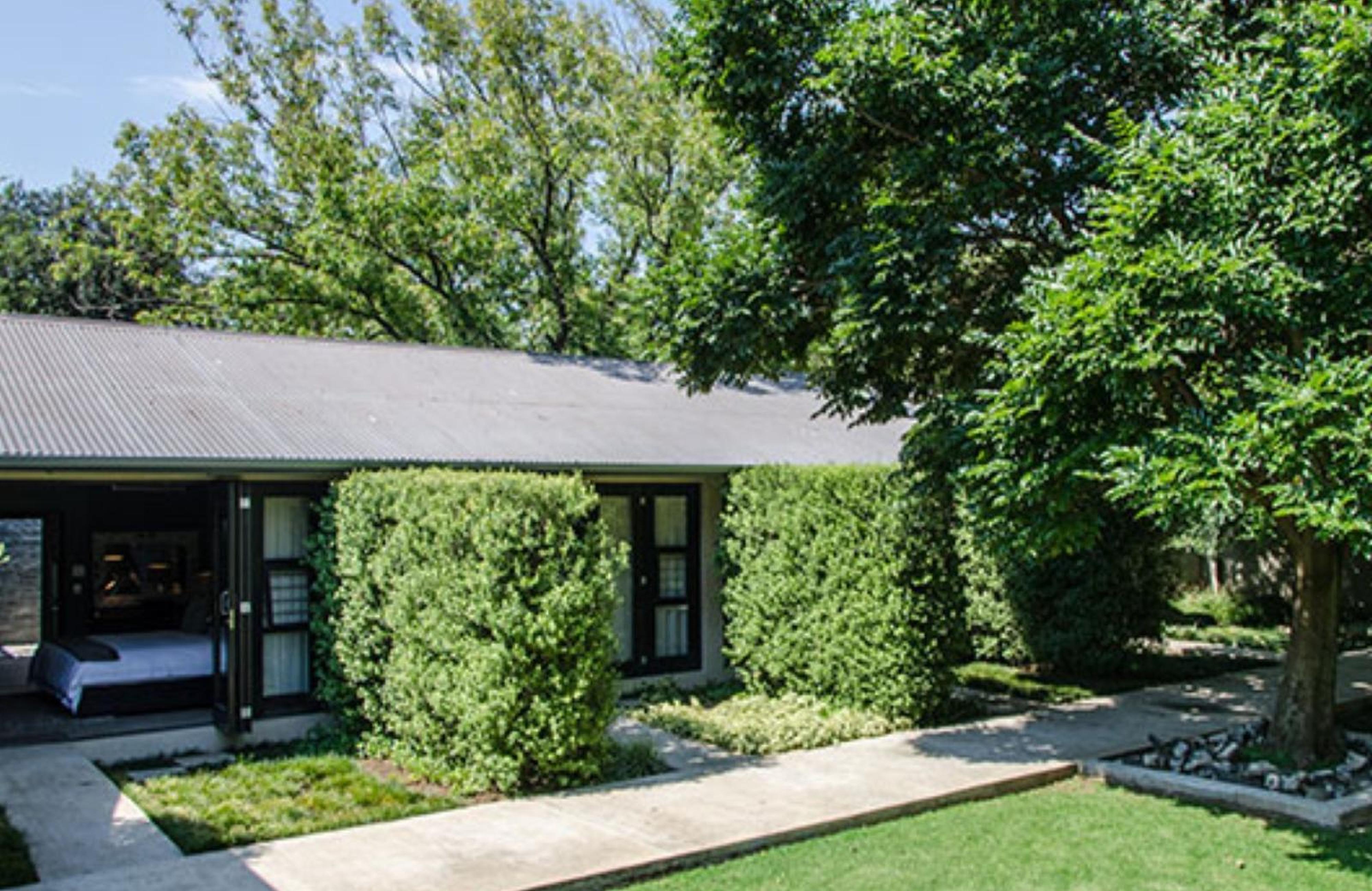 9 on Kromellenboog Guesthouse