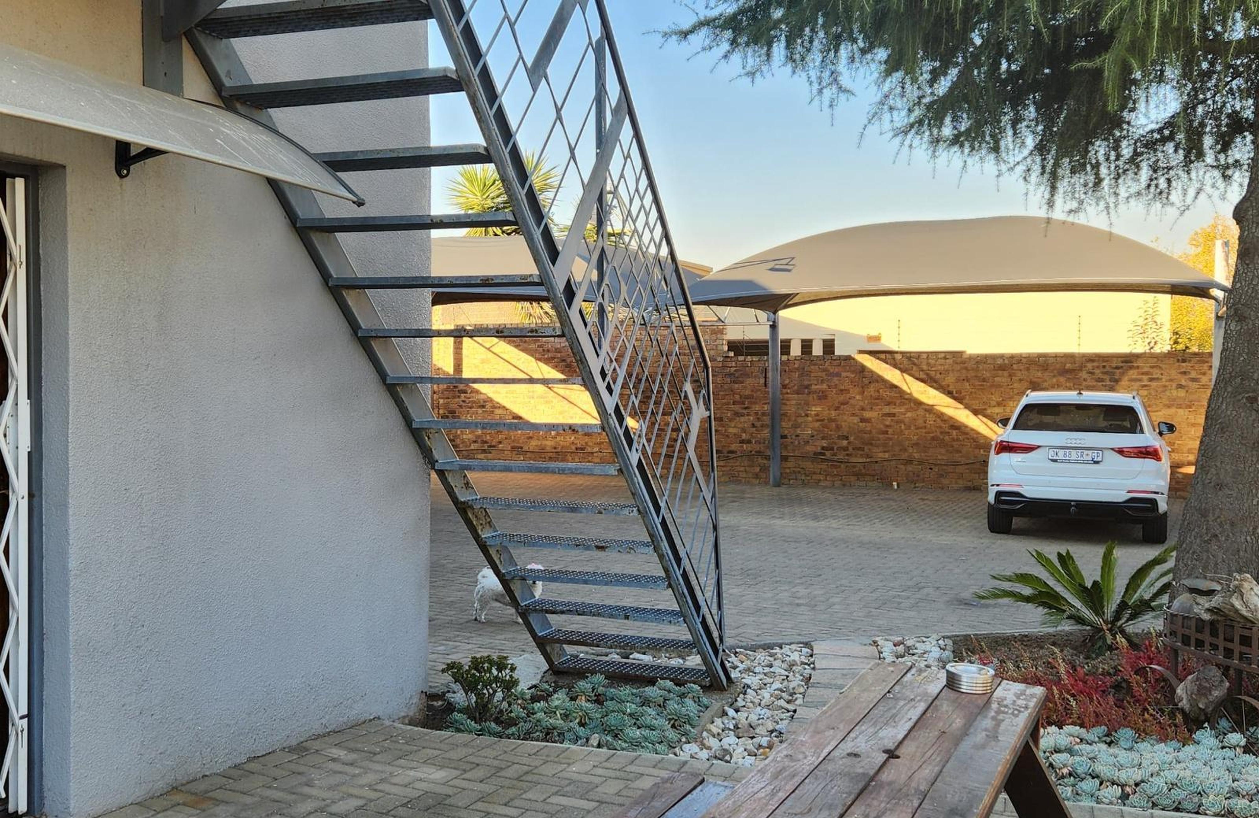 Middelbult Guesthouse, photo 10