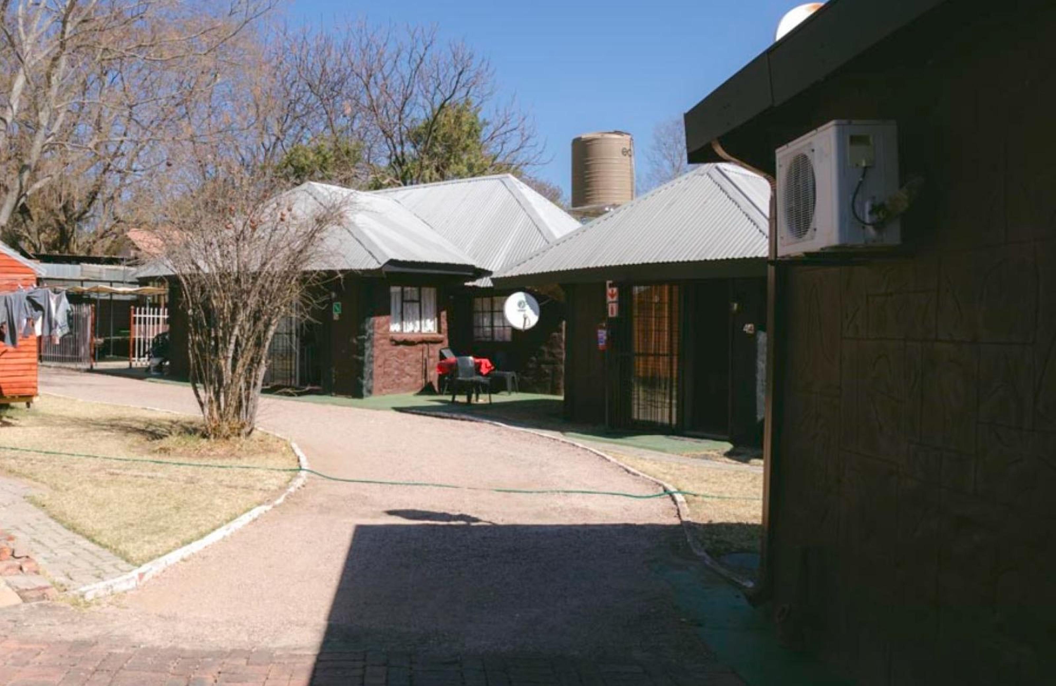 Lekkerbly Chalet Guest House, photo 6