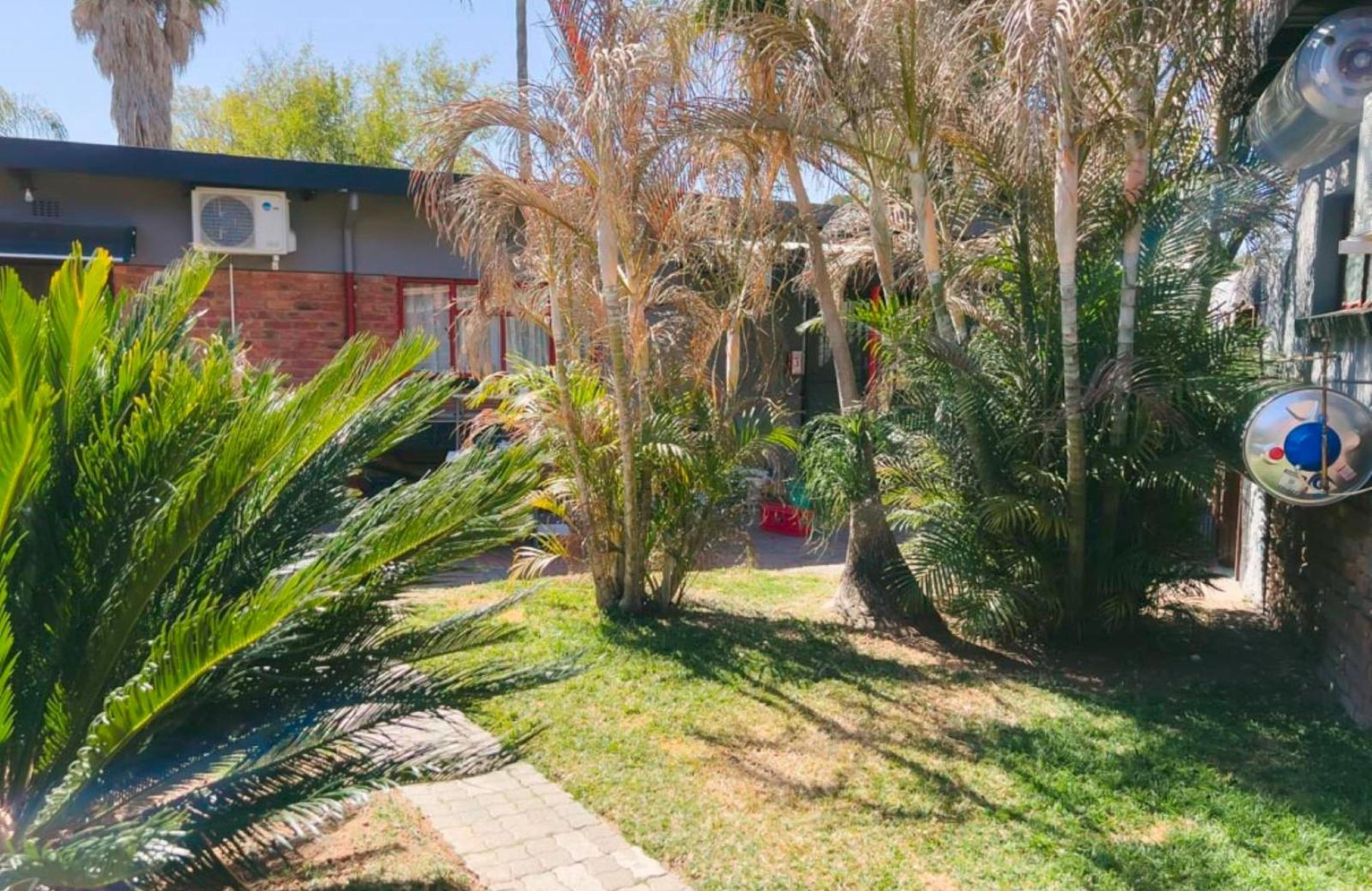 Lekkerbly Chalet Guest House, photo 9
