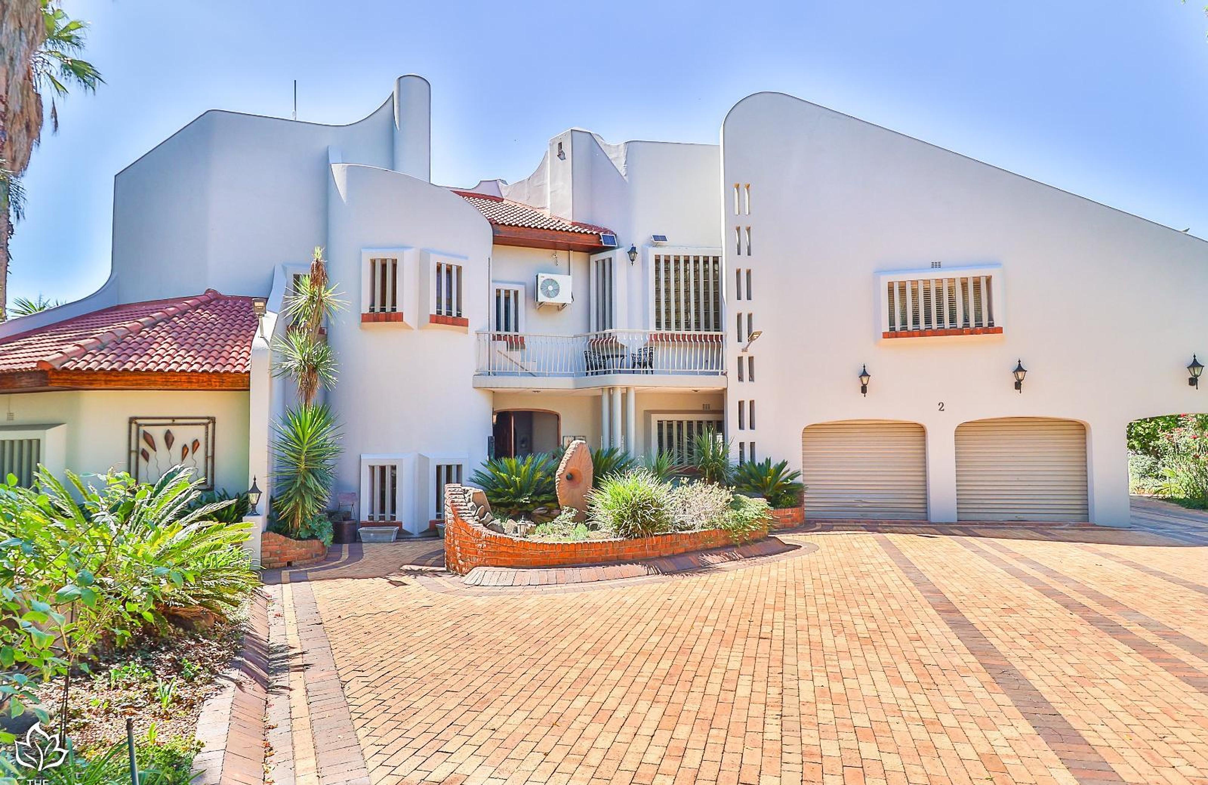Cascade Villa, photo 2