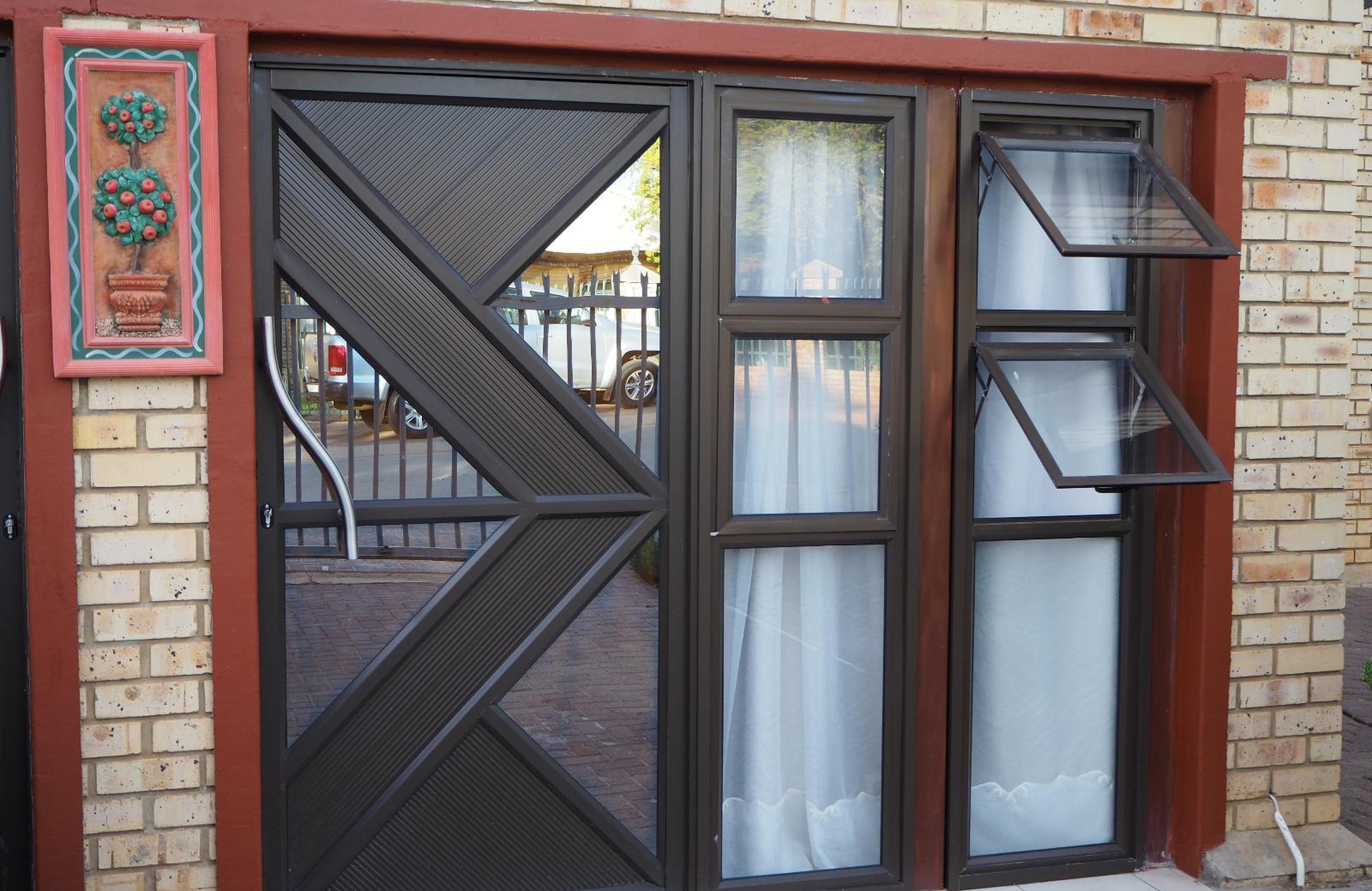 Smirna Guest House, photo 10