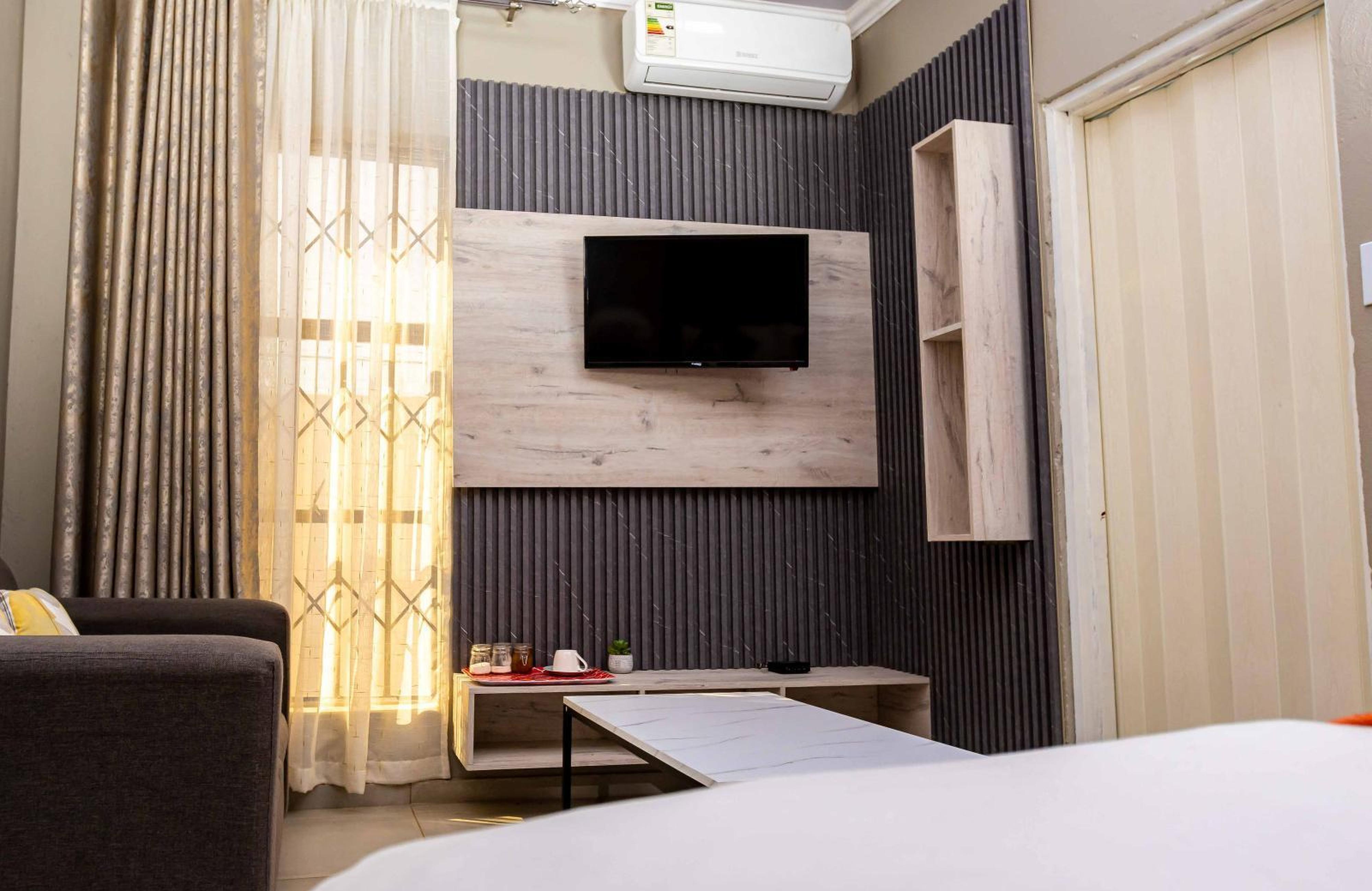 The Space Guest House - Mondlo, photo 8