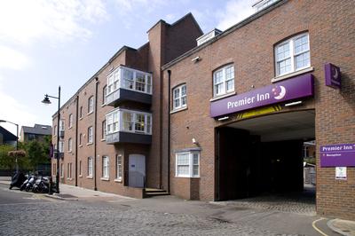 Premier Inn London Southwark Bankside