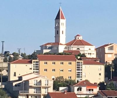 Villa Iris Apartments