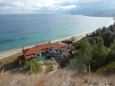 Sangue Blu Beachfront Villa Apartment