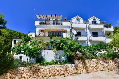 Apartments Petrovac