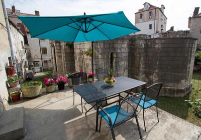 Apartment Sabioncello
