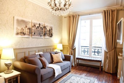 Le Triomphe Elysees