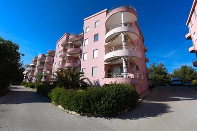 Apartment Lola Maria