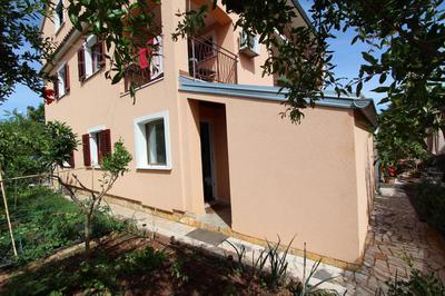 Apartments Villa Nikola