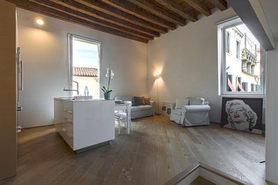 Zattere Design Loft R&R