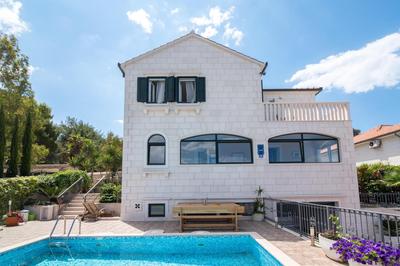Apartments Grlica