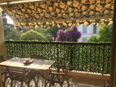 Amazing Studio Cannes Center