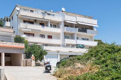 Apartment Ana